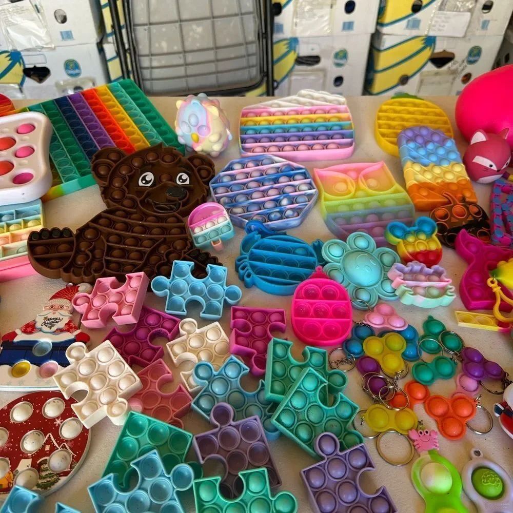 Colorful Fidget Toy Collection Bundle - Picture 4 of 6
